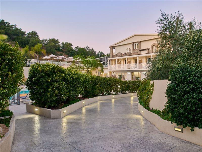Mavrikos Hotel Planos  Bagian luar foto