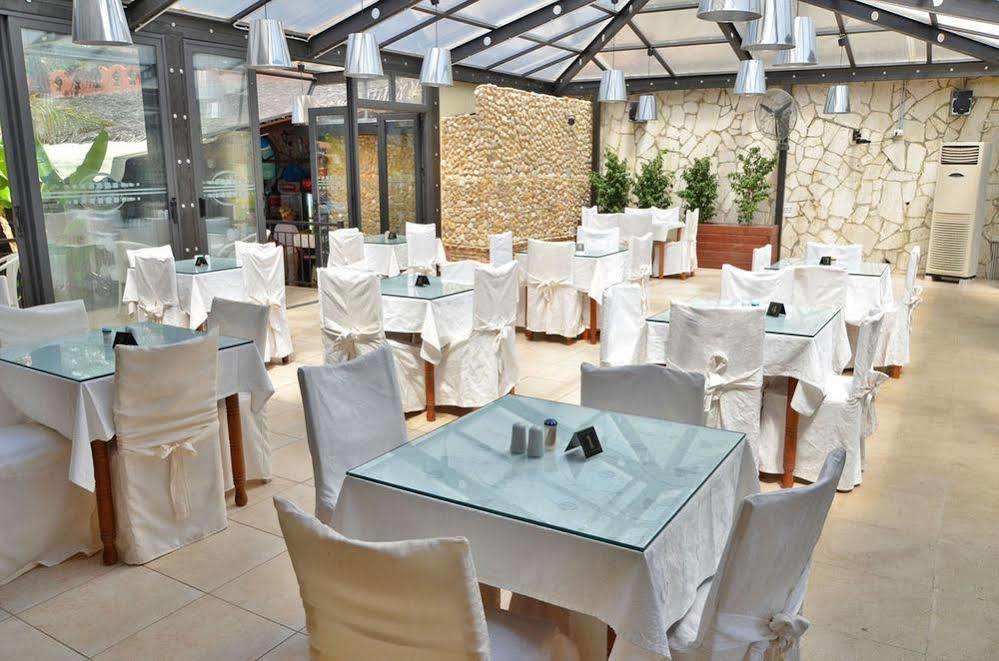 Mavrikos Hotel Planos  Bagian luar foto