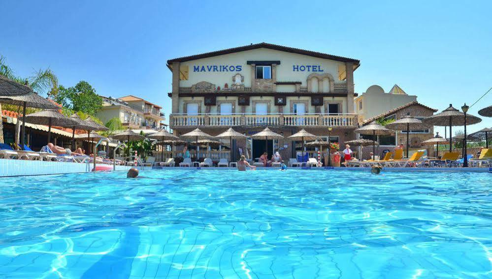 Mavrikos Hotel Planos  Bagian luar foto